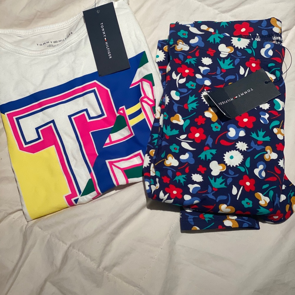 Girls leggings and tee shirt